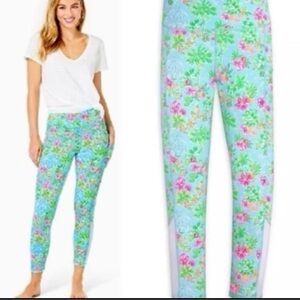 Lilly Disney x Lilly Pulitzer Mickey & Minnie Weekender Leggings   S